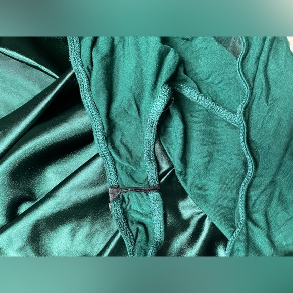 Nellie Mae Emerald Green Consequences Bodysuit, Size 2XL, Sleek Satin Holiday - Picture 7 of 8